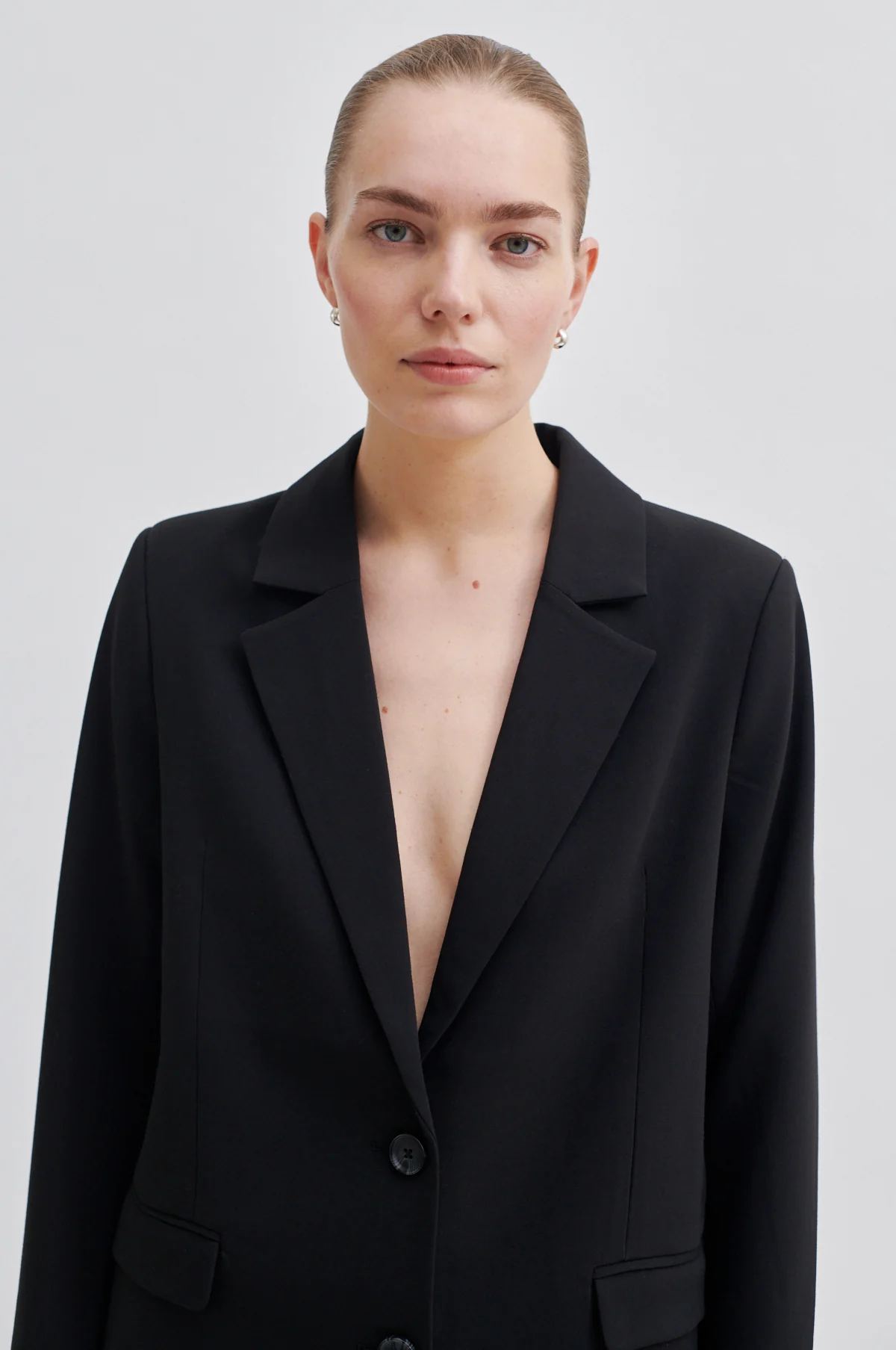 Evie Classic Blazer - Image 4