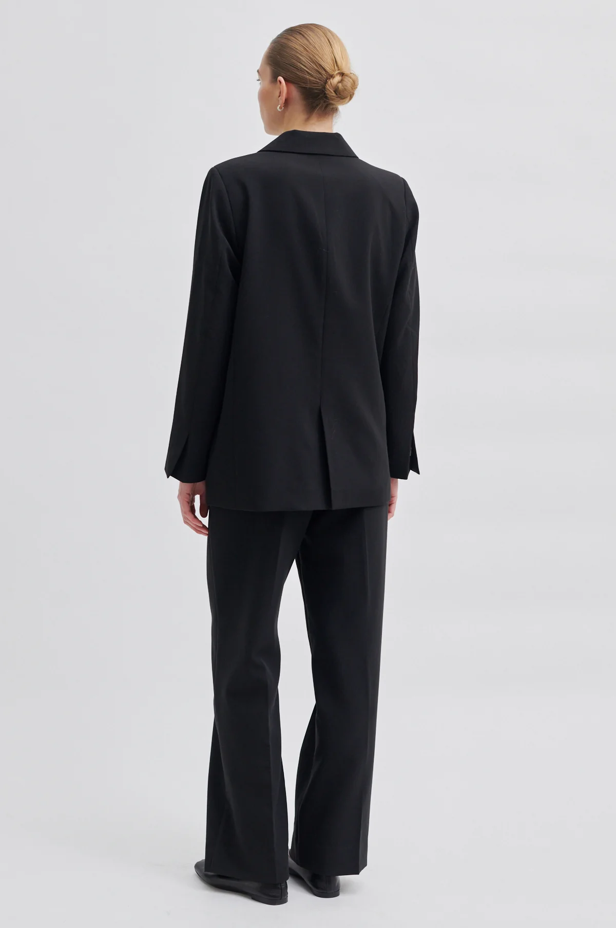 Evie Classic Blazer - Image 5