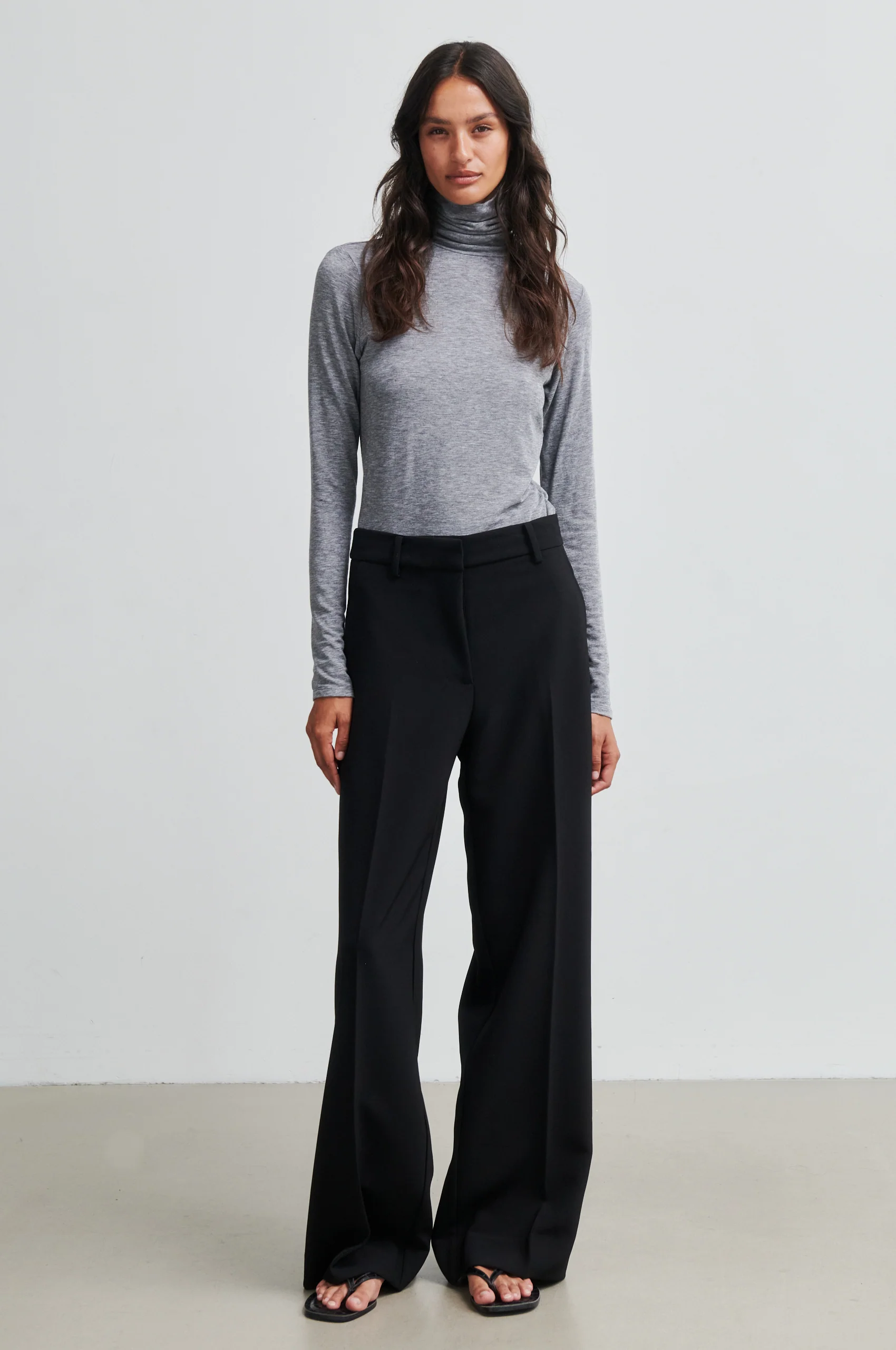 Matima T-Neck Tee - Image 3