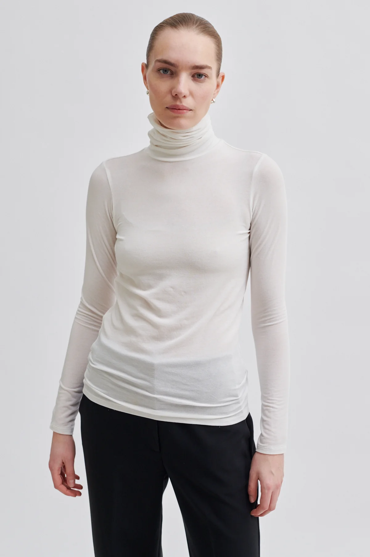 Matima T-Neck Tee - Image 3
