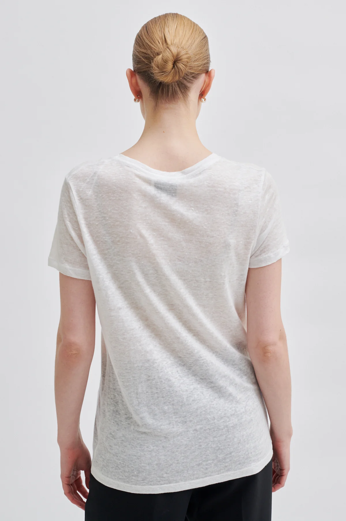 Peony O-Neck Tee - Image 3
