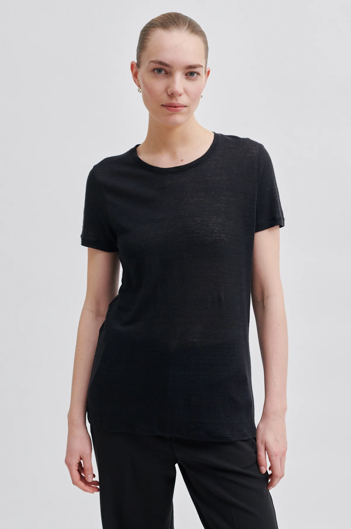 Peony O-Neck Tee - Image 3