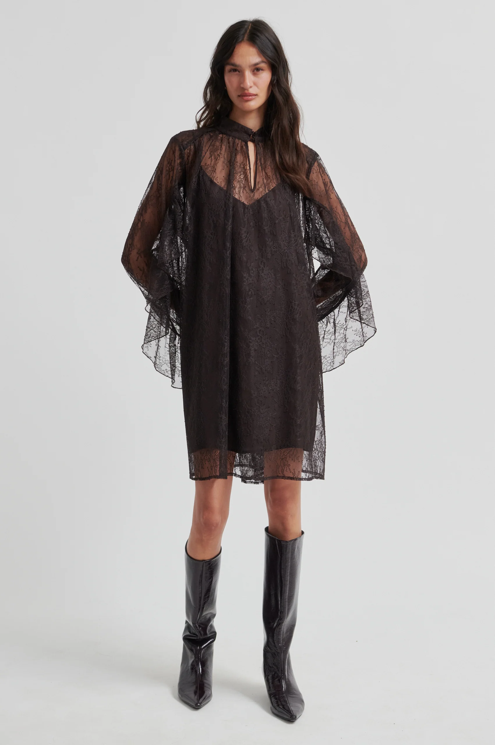 Sybell Lace Dress - Image 4